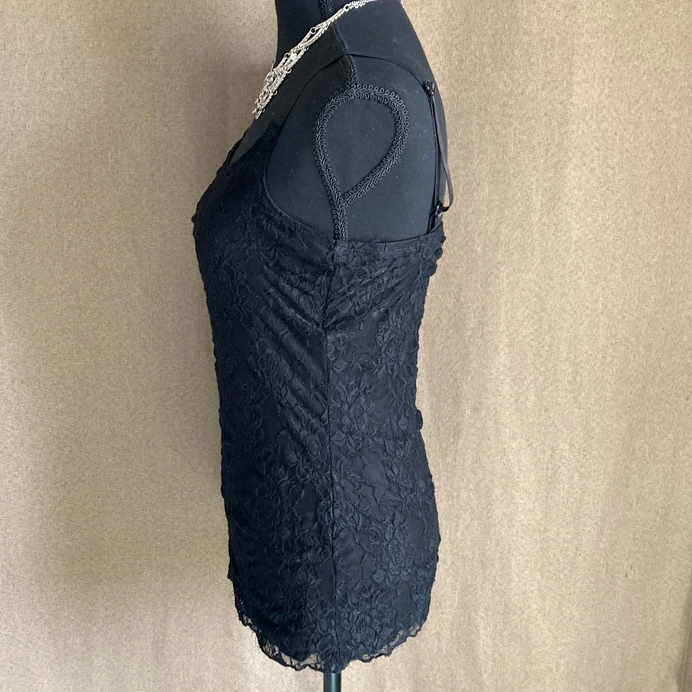 Maurice’s Elegant Black Lace Camisole Top Size M - Picture 4 of 6